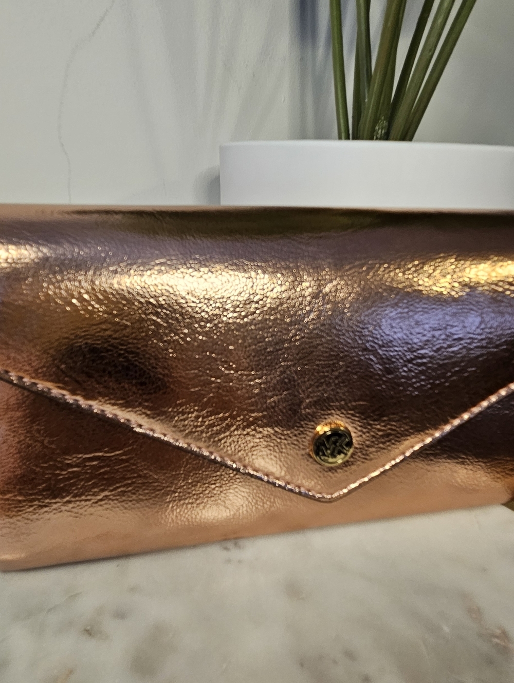 MICHAEL KORS Rose Gold Wallet ✨️ - Picture 3 of 8